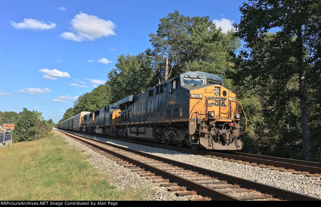 CSX 726, 4549, and 8540 wait for green